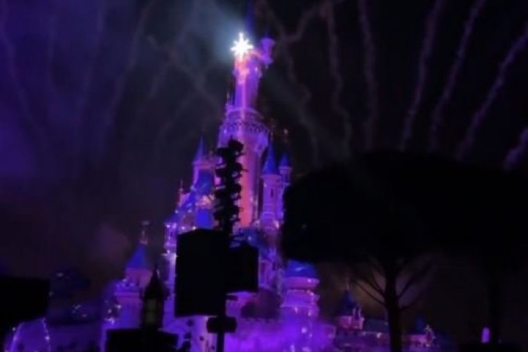 Aleks i Car u Diznilendu