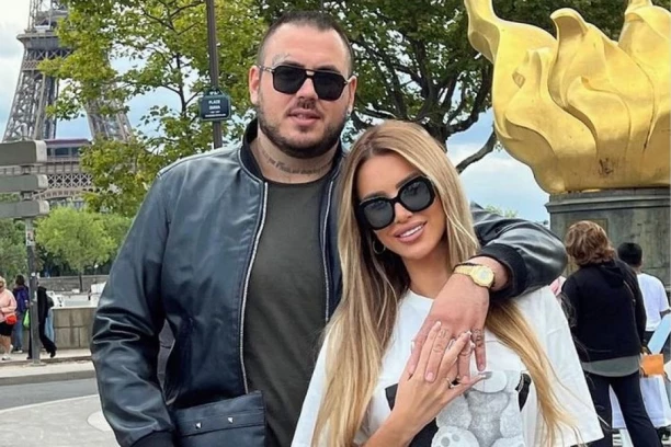 NAPRAVILI HAOS U HOTELU, PA SE ŽALE NA TUĐI: Aleks Nikolić izdramila na društvenim mrežama, OVO joj smeta u Parizu! (VIDEO)