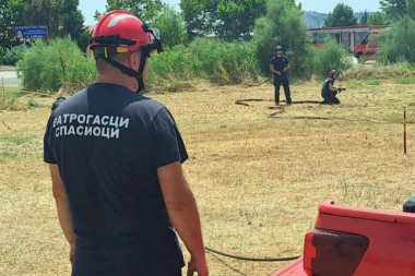 SPASILAČKI TIM IZ SRBIJE RASPOREĐEN NA SEVERU GRČKE: 38 pripadnika SVS spremno za borbu sa vetrenom stihijom (FOTO)