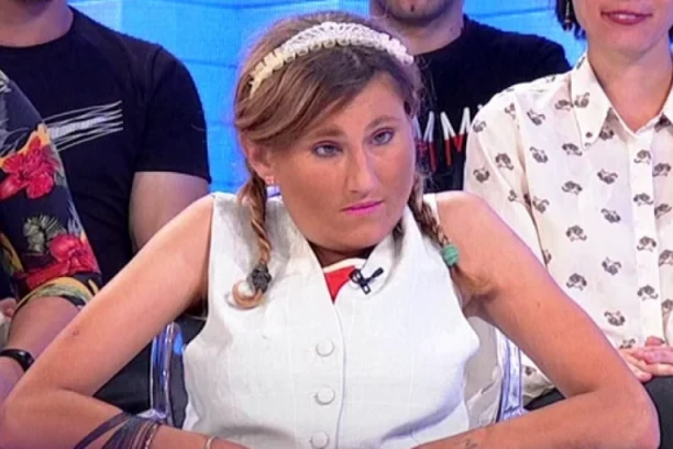 "POTROŠILA SI MI SVE PARE I OSTAVILA" Puče bruka uživo u emisiji, iznet sav prljav veš! (VIDEO)