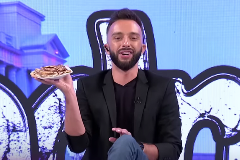 Darko Tanasijević Narod pita