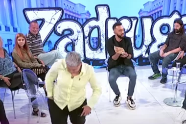 IZNENADNI PREKID EMISIJE: Bivša zadrugarka upala na Pink, voditelj odmah sve stopirao! (VIDEO)