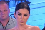 SKANDAL NA DEDINJU: Anita Stanojlović se sukobila sa ocem koji ju je OSTAVIO, odmah OSUDIO njen brak sa Matorom! (VIDEO)