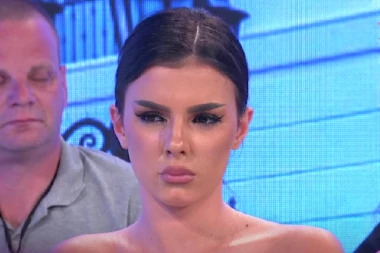 ŠOK NAD ŠOKOVIMA! Anita Stanojlović se javno odrekla porodice, a ovo je imala da poruči SINU!