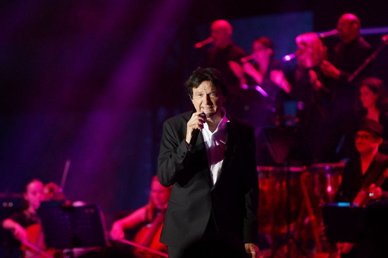 Zdravko Čolić slike