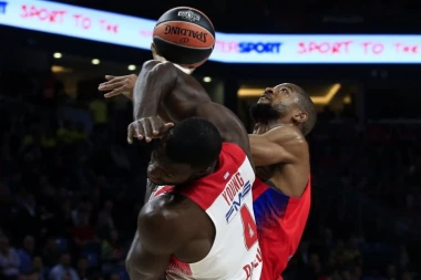 PONAVLJA SE SLUČAJ MIROTIĆ: Barsa mu uručila ŠUT KARTU! Amerikanac stiže u Beograd?