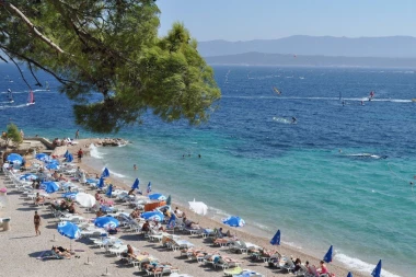 LETOVANJE IZ SNOVA SE PRETVORILO U NOĆNU MORU! Iznajmili vilu, a evo gde su završili!