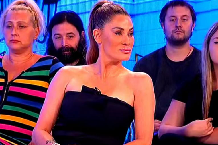 SLAVLJE U DOMU ANE ĆURČIĆ: Stižu čestitke sa svih strana, ovo je jako važan dan!