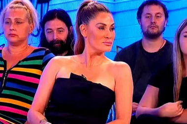 SLAVLJE U DOMU ANE ĆURČIĆ: Stižu čestitke sa svih strana, ovo je jako važan dan!