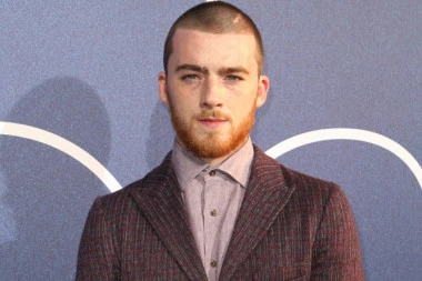 PREDOZIRALA SE ZVEZDA HIT SERIJE "EUFORIJA": Sahranio oca, pa presudio sebi!