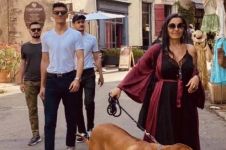 Elena Karaman sa sinom Simonom