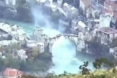 ISPLIVAO SNIMAK SKRIVAN 30 GODINA OD OČIJU JAVNOSTI! Ovako je HVO sravnio mostarski most (VIDEO)