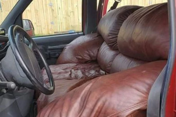 NABUDŽIO AUTO, SKUPA KOŽA NA SVE STRANE! Ispunio san svakog muškarca, žene same padaju na OVO! (FOTO)