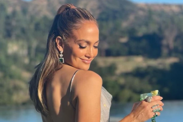 DŽEJ LO SLAVILA ROĐENDAN, OD BENA AFLEKA NI TRAGA NI GLASA! Više nema sumnje da je njihov brak PUKAO!