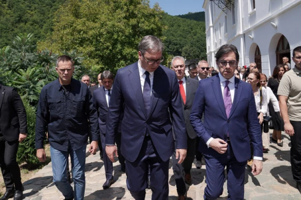PREDSEDNIK VUČIĆ SA PENDAROVSKIM: Mi kao narod imamo bratske odnose, uvek se osećajte DOBRODOŠLI (VIDEO)