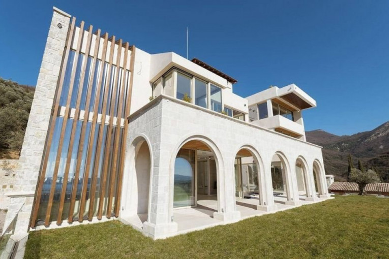 Viktorija i Dejvid Bekam kuća u Crnoj Gori