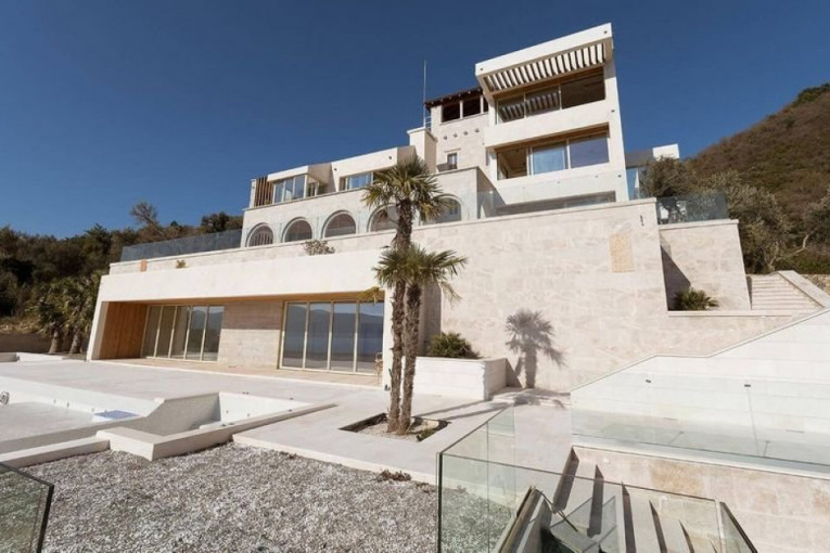 Viktorija i Dejvid Bekam kuća u Crnoj Gori