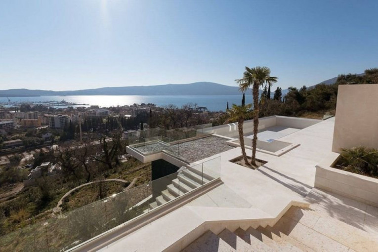 Viktorija i Dejvid Bekam kuća u Crnoj Gori