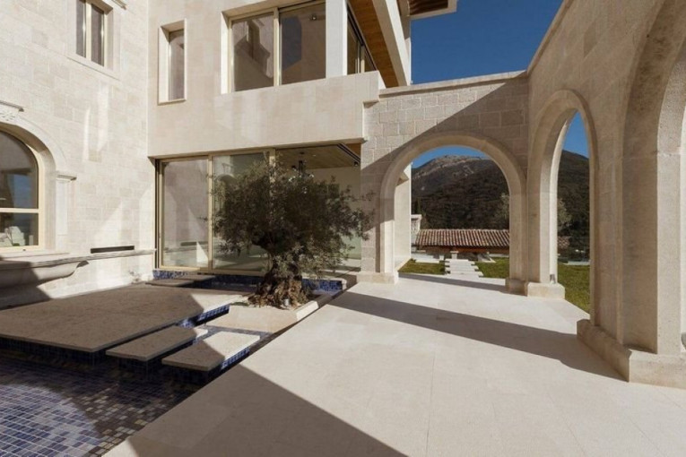 Viktorija i Dejvid Bekam kuća u Crnoj Gori