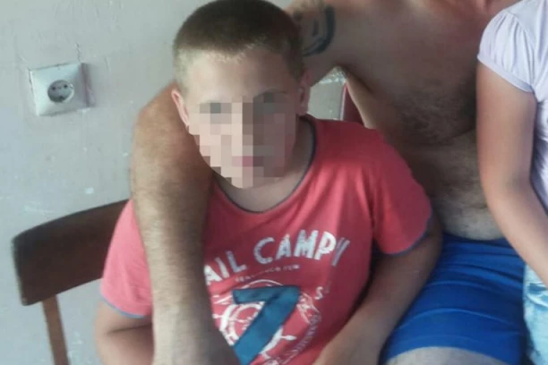 Pripadnici opozicije u Bačkoj Palanci se ne smiruju: Porodica tragično preminulog dečaka nema mira