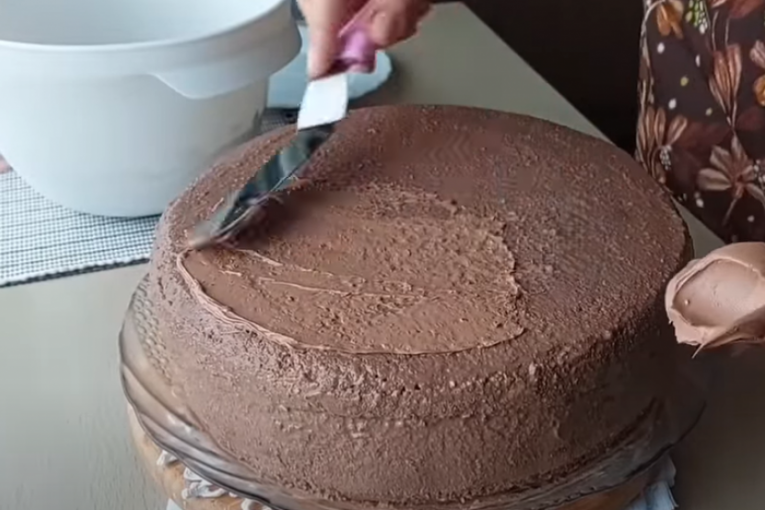 Zagladiti tortu ganašom