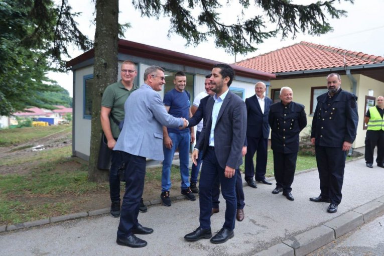 Tomislav Momirović, Ministar unutrašnje i spoljne politike