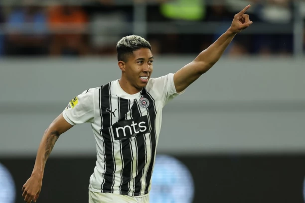 PARTIZANOVI STRANCI UTIŠALI KARAĐORĐE: Saldanja i Menig srušili Vojvodinu u Novom Sadu!