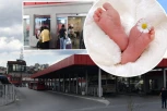 IMA JOŠ JEDNO DETE, A BEBU RODILA IZNAD WC ŠOLJE NA AUTOBUSKOJ STANICI: Oglasili se iz "Narodnog fronta" - evo koliko godina ima MAJKA