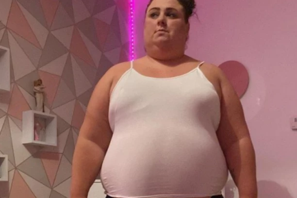 SVAKI DAN JELA JE OVO VOĆE - SADA BOLUJE OD DIJABETESA, A ŠEĆER NIJE MOGLA DA SPUSTI: "Probudilo me gušenje, oštetila sam jetru!"