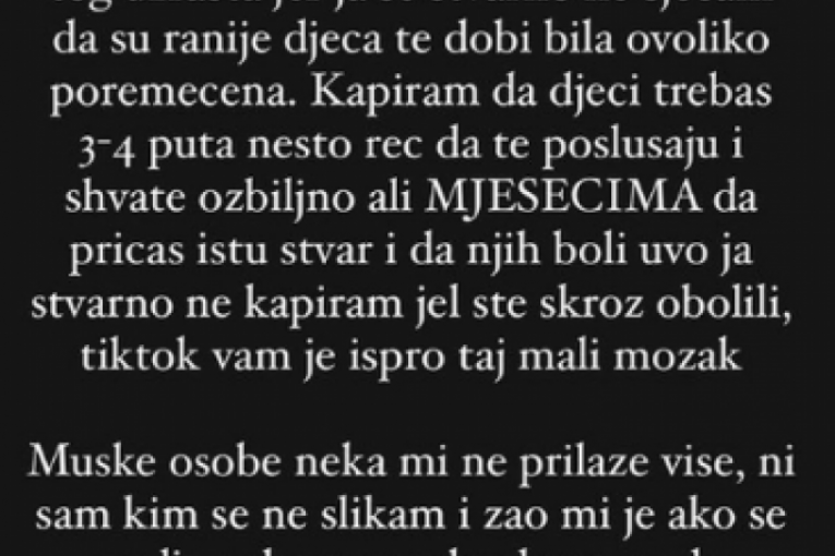 Anja Bla nastavlja da vređa fanove