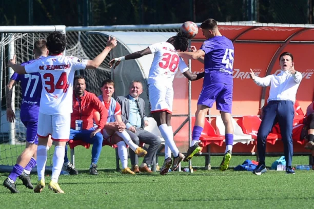 PODRHTAVA TOPČIDERSKO BRDO: Sledi veliki derbi nakon kojeg će mnogo toga biti jasnije - SVI NA STADION!