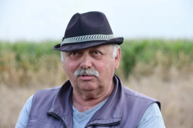 PRVA IZJAVA SVEDOKA DRAGANA NA ČIJOJ NJIVI SE SRUŠIO AVION: Deo letelice je pao 500 metara od mene (VIDEO)