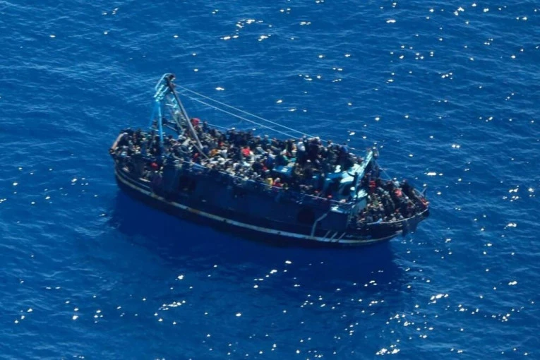 TRAGEDIJA NA BENGALSKOM ZALIVU! PREVRNUO SE BROD I NESTALO 50 LJUDI: Sve je pod velom MISTERIJE, ne zna se ni vreme ni uzrok