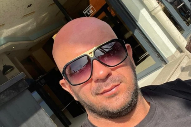 LEKARI JOJ SE BORE ZA ŽIVOT! Žena koju je pomahnitali Sulejmanović ranio i dalje u teškom stanju! NA RESPIRATORU!