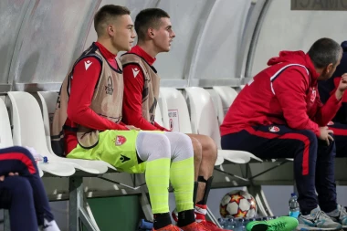 NIJE ZVEZDA, ALI JESTE ZVEZDARA: Golmanski gen - Borjan najavljuje pohod na šampionsku titulu! (FOTO GALERIJA)