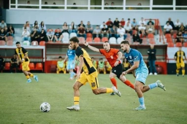 FOTO IZVEŠTAJ: "Gumari" već dostigli potrebni pritisak u pneumaticima - minimalcem do tri boda!