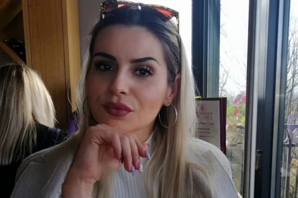 SPAVAŠ LI MIRNO, LEJLA, TI SI OSTAVILA BEBU BEZ MAJKE: Građani poludeli zbog odluke sudije koja monstrumu NIJE ZABRANILA da prilazi ubijenoj ženi