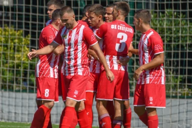 CRVENO-BELI POSLE PREOKRETA DO TRI BODA: Nakon brzih golova, pobednik je rešen "sa kreča" pred kraj susreta!