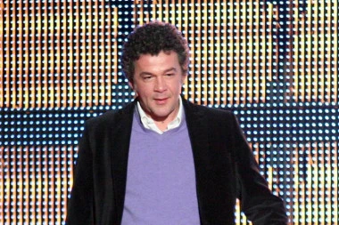 NIKO OVO NIJE PRIMETIO! LEGENDARNI GLOGOVAC SE POJAVLJUJE U BOLJEM ŽIVOTU: Bio je srednjoškolac i retko ko ga je PREPOZNAO