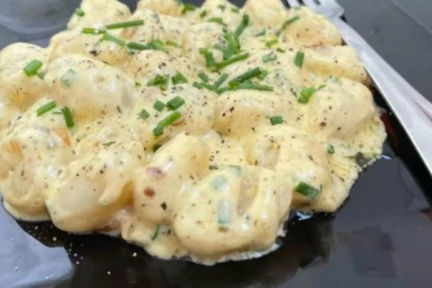 NJOKE SA PILETINOM U SOČNOM BELOM VINU: Gurmanski obrok je idealan za BRZINSKU večeru, spremne su za samo 15 minuta!