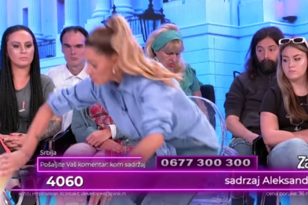 ANA ĆURČIĆ OPSOVALA VODITELJKU, PA DOHVATILA ČAŠU I NAPRAVILA HAOS NA PINKU: Skandalozno ponašanje uživo u programu! (VIDEO)