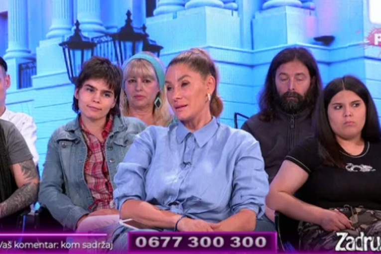 Ana Ćurčić polila Anu Radulović