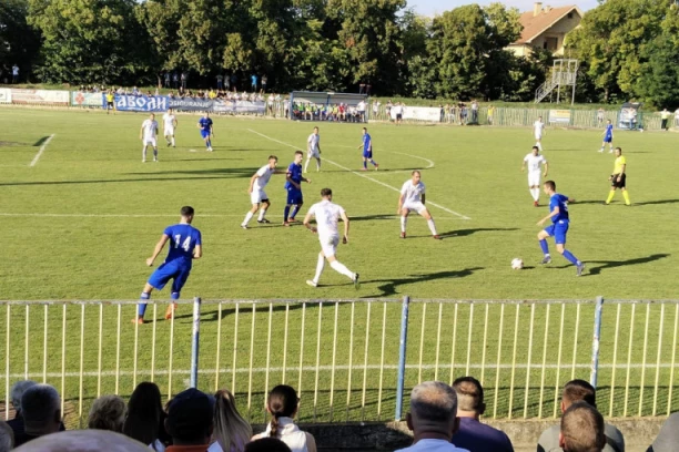 DOMAĆIN SIGURAN PRED ODLIČNOM PUBLIKOM: Mladost sa dva gola "ispratila" Slobodu put Donjeg Tovarnika!
