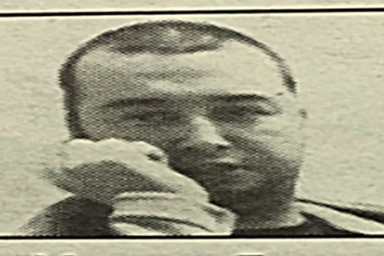 MARKO ELEK OVEREN HICEM U GLAVU: Ležao je u lokvi krvi, a pored njega je ostavljena čaura!