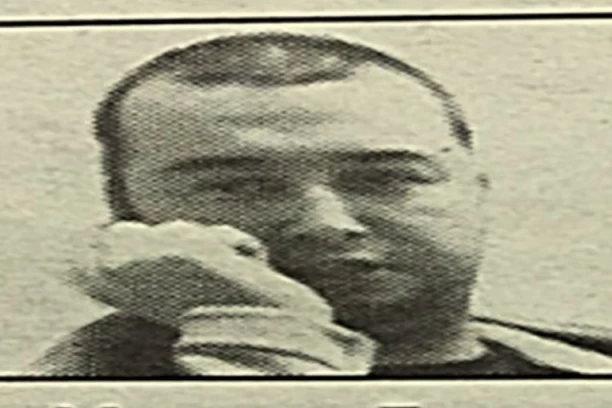 MARKO ELEK OVEREN HICEM U GLAVU: Ležao je u lokvi krvi, a pored njega je ostavljena čaura!