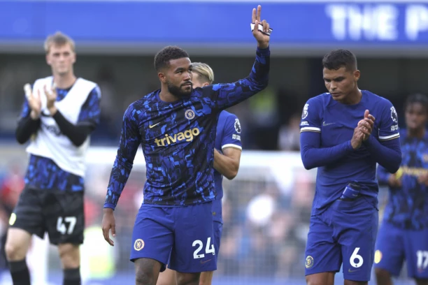 TRANSFER "BOMBA" U PREMIJER LIGI: Reprezentativac Srbije STIŽE u Čelsi!