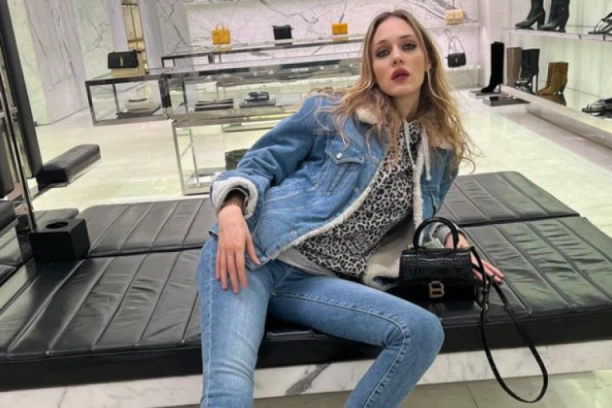OVO JE NAJVATRENIJA SRPSKA MANEKENKA KOJA JE POSTALA ARAPSKA PRINCEZA: Muža je IZLUDELA fatalnim telom, a tek kada vidite gde sada žive (FOTO)