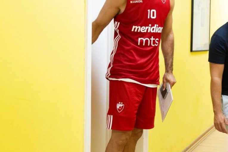 Crveno-beli na testiranju