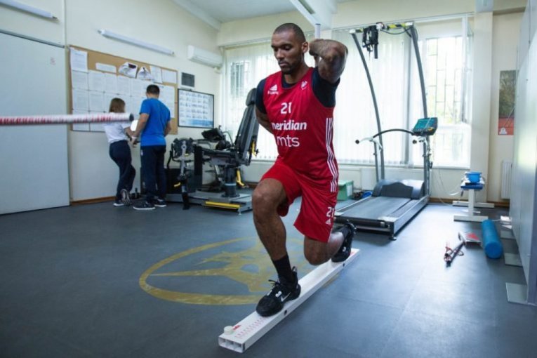 Crveno-beli na testiranju