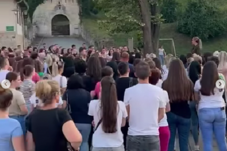 Hana posetila grob nastradale Nizame